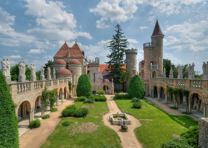 Fehervar Cappuccino Apartman City Center, Ac, Easy Parking