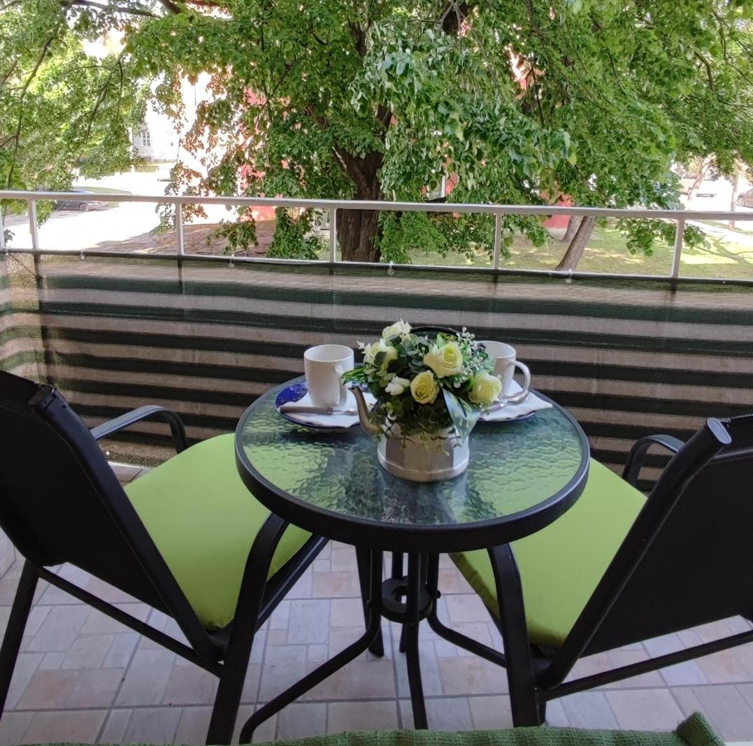 Fehervar Cappuccino Center, Ac, Easy Parking *